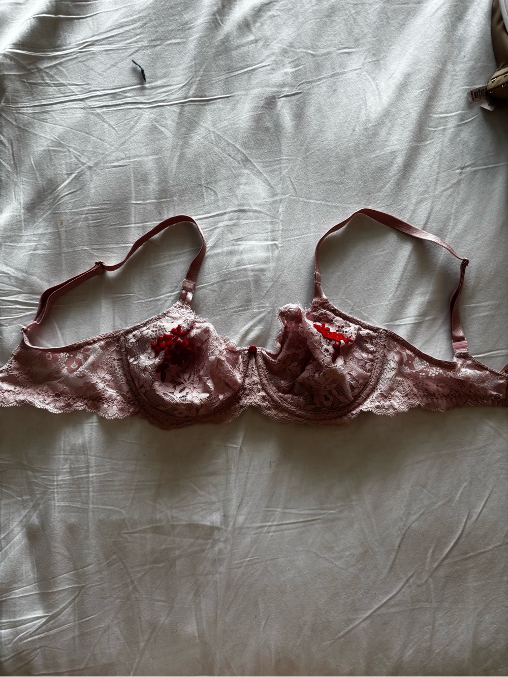 Victoria's Secret Dusty Mauve Lace Underwire Bra